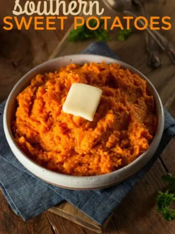These southern sweet potatoes are the perfect mix of sugary buttery goodness. The best side dish to go with your Thanksgiving meal (or any meal).