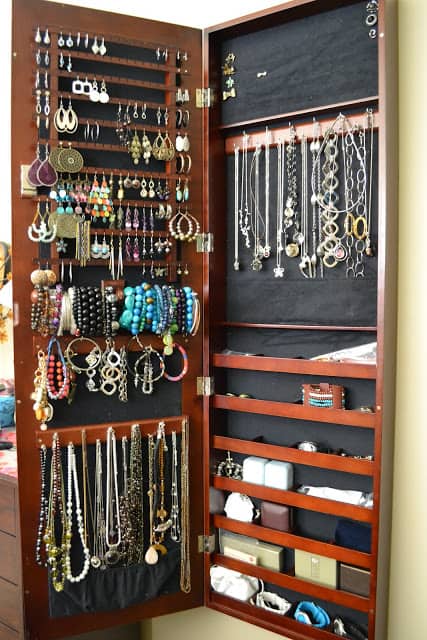 Jewelry Storage & Organization