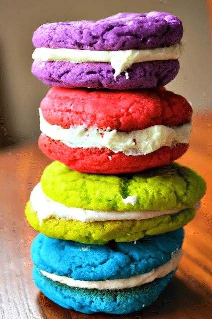 Mini Cake Mix Cookie Sandwiches | This Girl's Life Blog