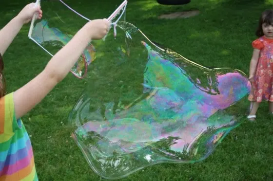 Fight the summer time boredom with these fantastically fun summer activities for kids. Make your own homemade bubbles, sand, chalk, slime, dough and more.
