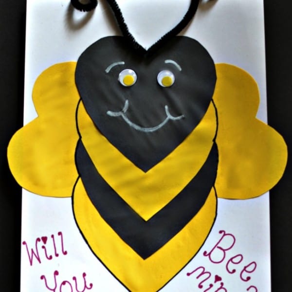 Bee mine Valentine Card | Today's Creative Ideas