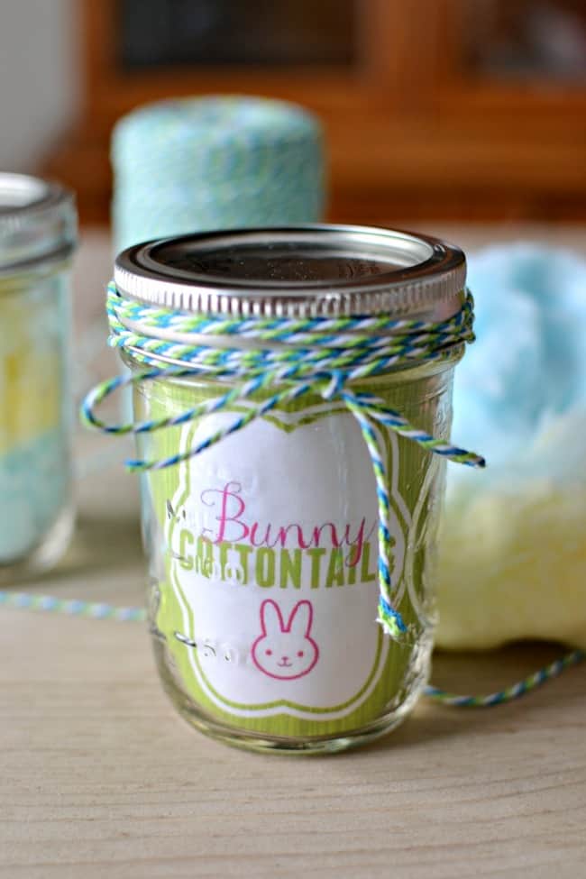 Gather your supplies and make this super easy and inexpensive Easter gift in a jar. Great gift idea for your kids, neighbors, teachers and more.