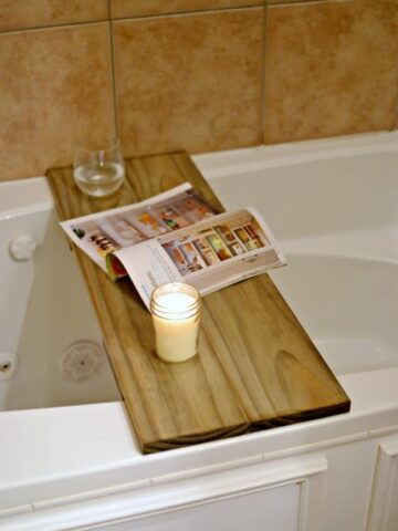 Create this DIY tub table / shelf with a spare 30 minutes and less than $15. Perfect for spa night!