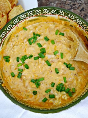 This White Chicken Chili Dip is perfect for any game day or make game day every day.