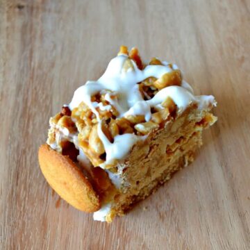 These delicious treats filled with Nilla wafer, peanut buttery, marshmallow goodness. You will definitely want this at your next holiday party.