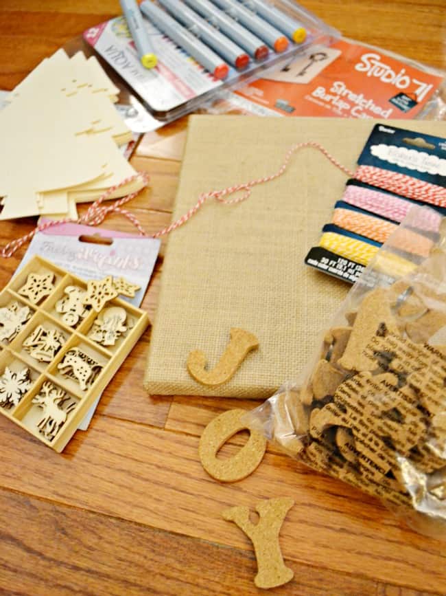 Craft up this cute JOY Burlap sign for the perfect gift this holiday season. Great for teachers too!