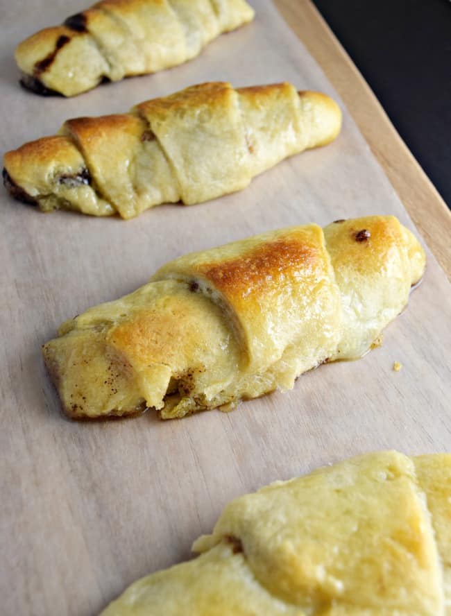 Enjoy warm, sweet homemade cinnamon rolls with this easy recipe for crescent roll cinnamon rolls. A unique and fun way to have an old favorite.