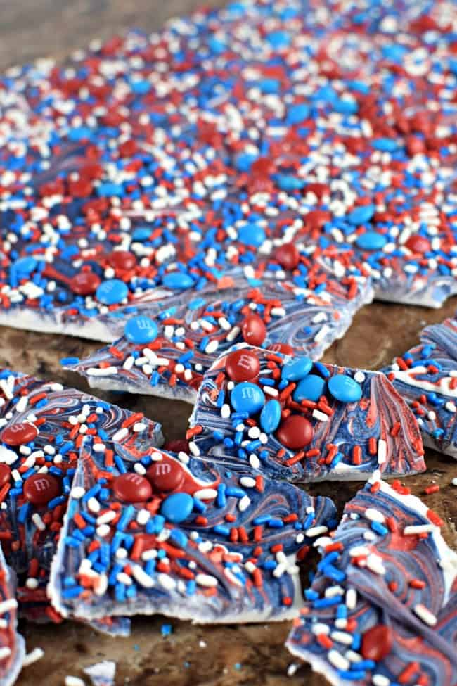 This beautiful festive holiday bark is perfect for your entire crowd during party time on the 4th of July. It is delicious and addicting.