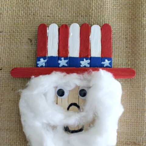Celebrate 4th of July with your kids this year by creating this super cute popsicle stick Uncle Sam.