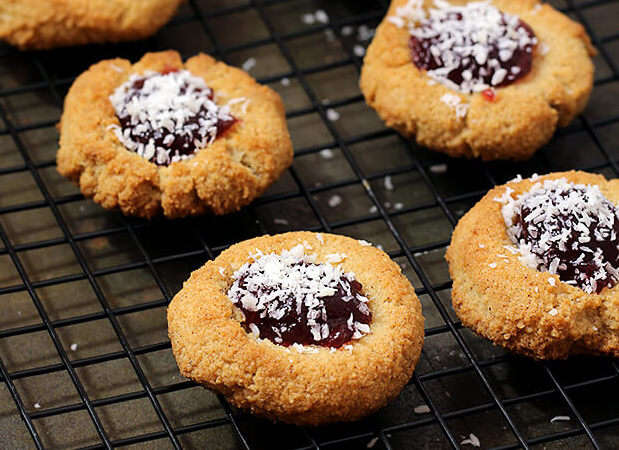 'Tis the season for holiday cookies and we all know how hard it is to resist the carb-laden, sugar-filled treats of the traditional cookie plate.