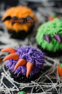 Halloween Cupcake ideas are a must for a frightfully fun Halloween Party.These spooky cupcake recipes & ideas make Halloween so much sweeter for everyone.