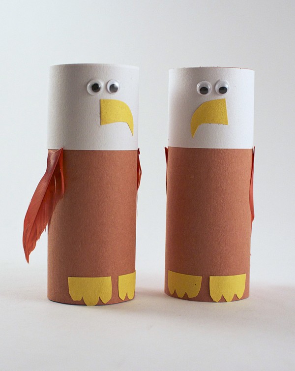 cardboard-tube-bald-eagle | Today's Creative Ideas
