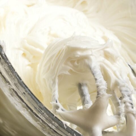 Whipped Cream Cheese Frosting