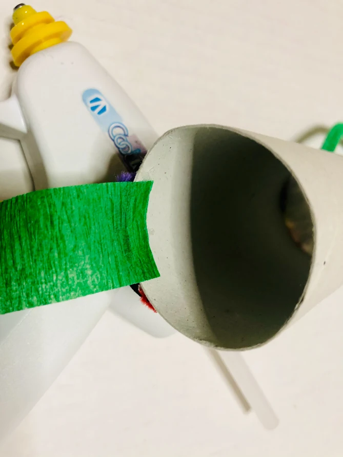 St. Patrick's Day Windsock Toilet Paper Roll Craft 