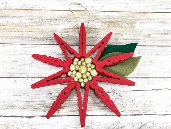 Easy Clothespin Poinsettias ⋆ Dream a Little Bigger