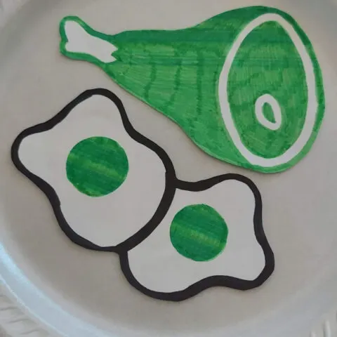 Green Eggs and Ham Paper Plate Craft