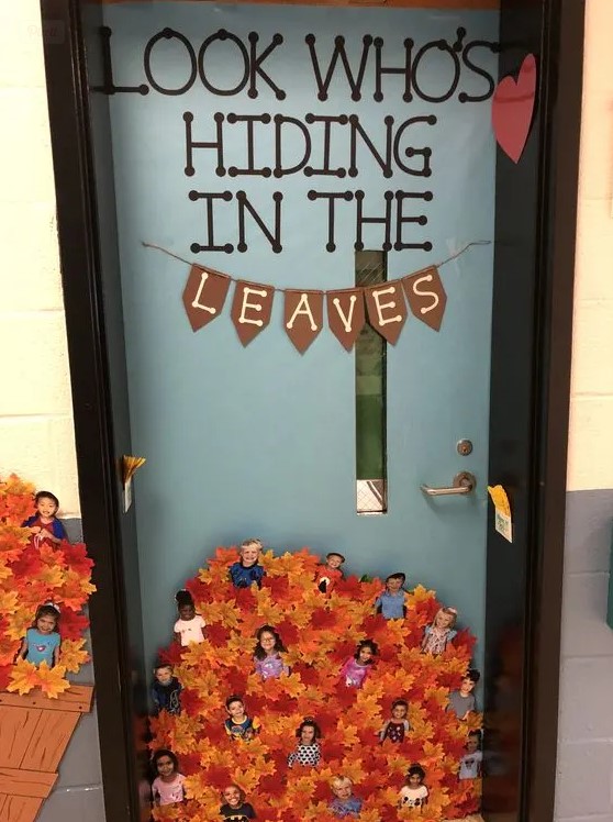 Look Who s Hiding In The Leaves Door Today s Creative Ideas look-who-s-hiding-in-the-leaves-door-today-s-creative-ideas