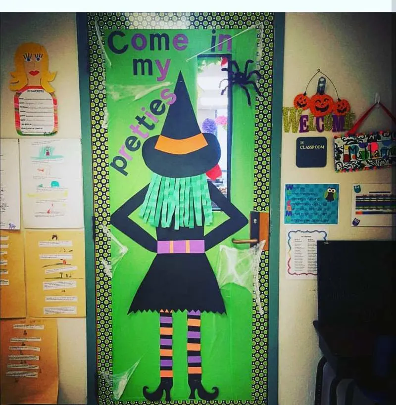 20+ Halloween Classroom Door Ideas | Today's Creative Ideas