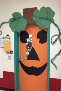 20+ Halloween Classroom Door Ideas | Today's Creative Ideas