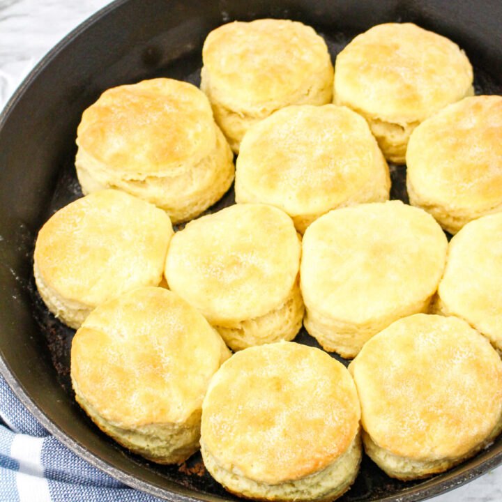 Easy Buttermilk Biscuits Recipe | Today's Creative Ideas