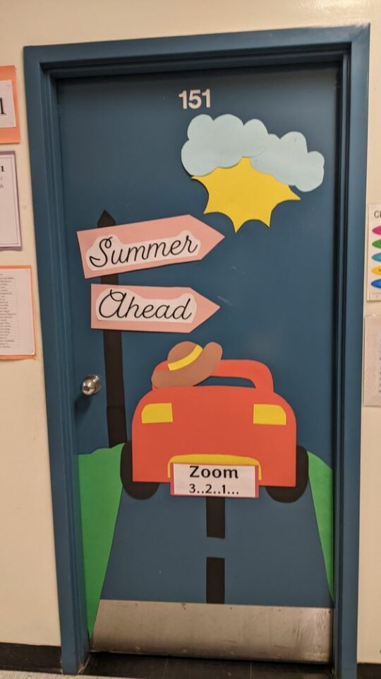 20+ Summer Classroom Door Ideas | Today's Creative Ideas