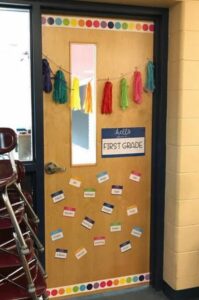 40+ Back to School Classroom Door Ideas | Today's Creative