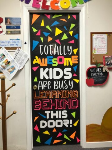 40+ Back to School Classroom Door Ideas | Today's Creative