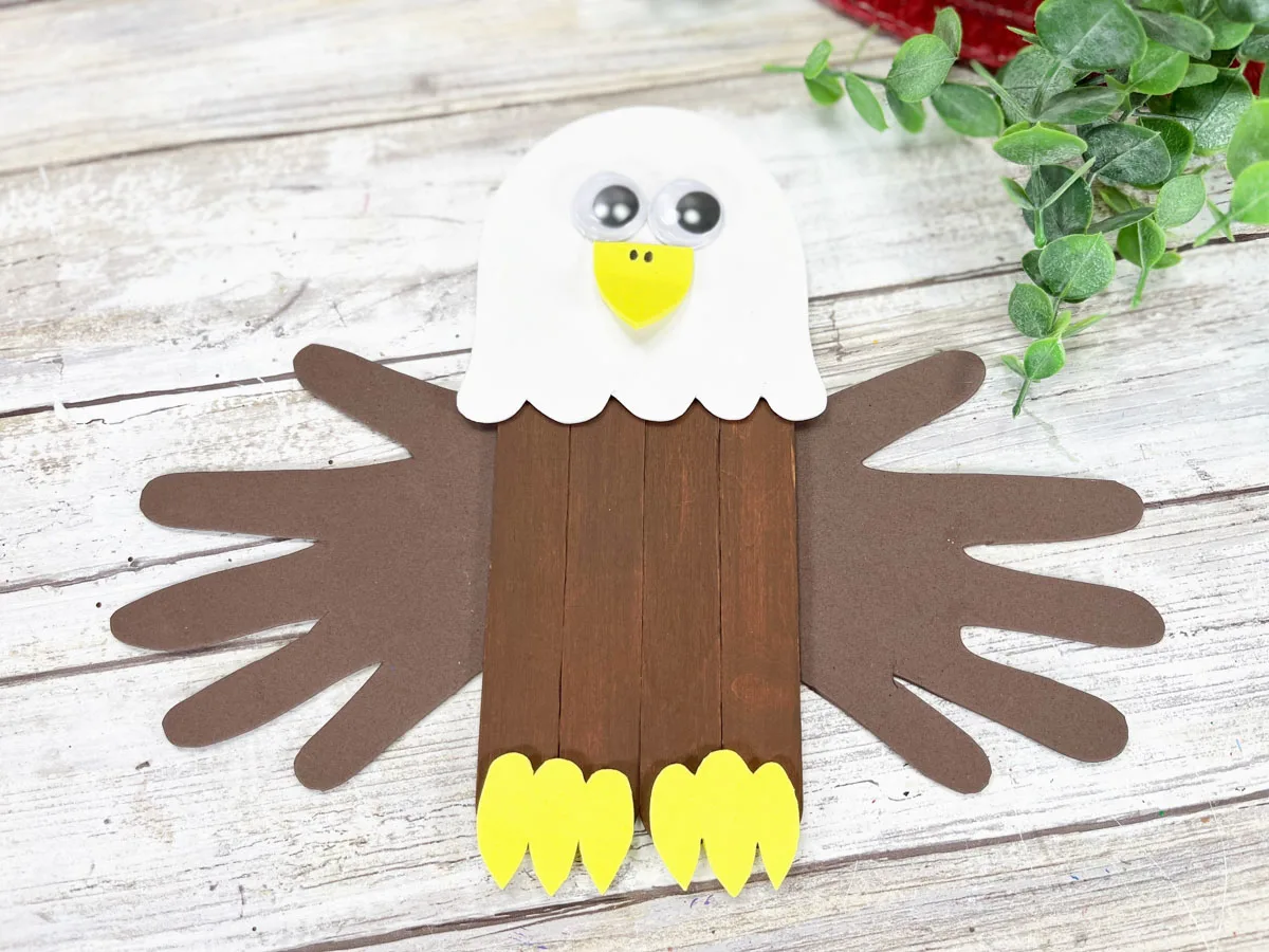 Popsicle Stick Bald Eagle | Today's Creative Ideas