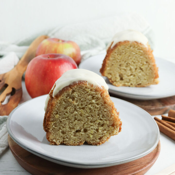 Cinnamon Apple Bundt Cake Recipe