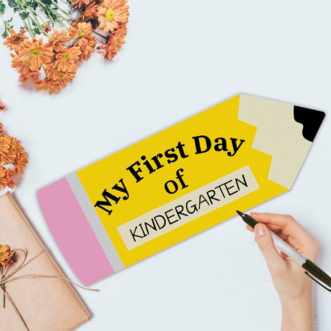 10 Best First Day of School Signs | Today's Creative Ideas