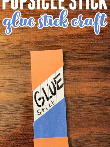 Back to school craft | Popsicle Stick glue stick craft made out of white popsicle sticks and construction paper.